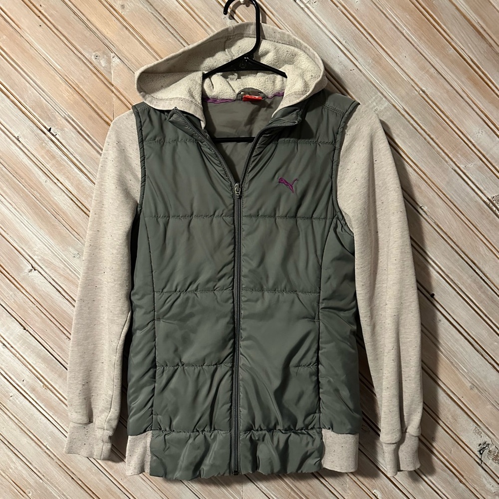 Puma Two Tone Grey Puffer Vest Ling Sleeve Demi Jacket Lightweight Purple Logo
